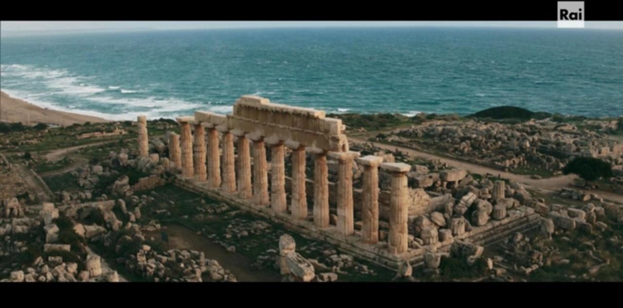 מרינלה דו סלינונטה La Terrazza Sul Mar Mediterraneo מראה חיצוני תמונה