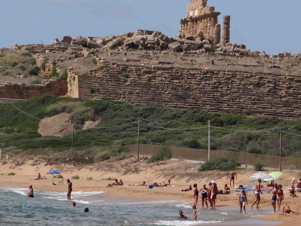 מרינלה דו סלינונטה La Terrazza Sul Mar Mediterraneo מראה חיצוני תמונה