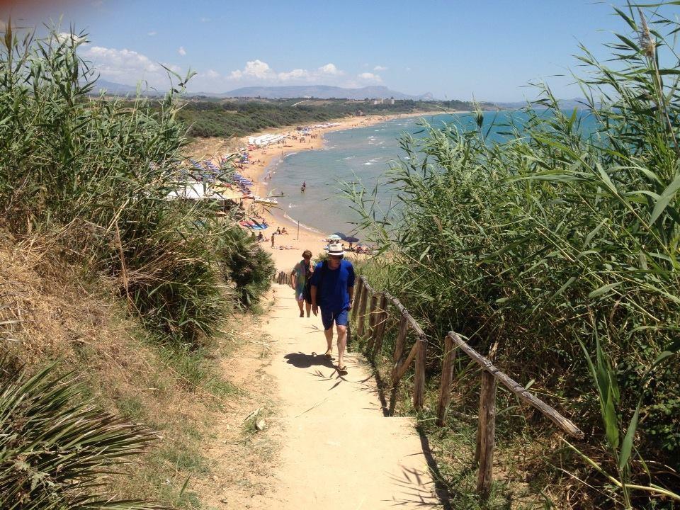 מרינלה דו סלינונטה La Terrazza Sul Mar Mediterraneo מראה חיצוני תמונה